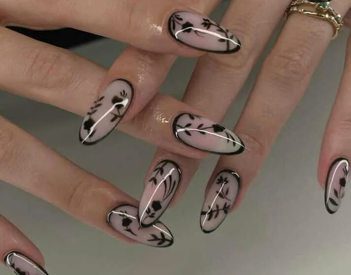 simple black halloween nails 023 1fa6be4dab