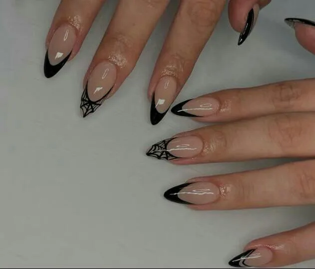 simple black halloween nails 042 cfce1fe840