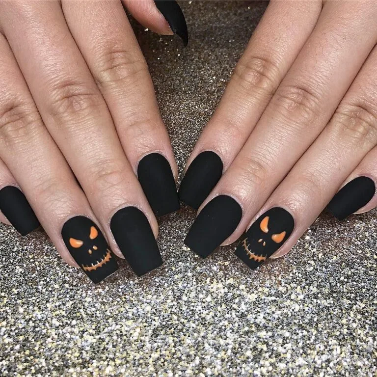 simple easy halloween nails 004 b2160092f3