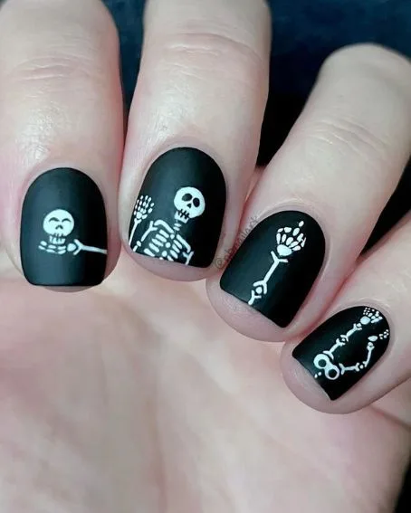 simple easy halloween nails 049 1de1f1c019