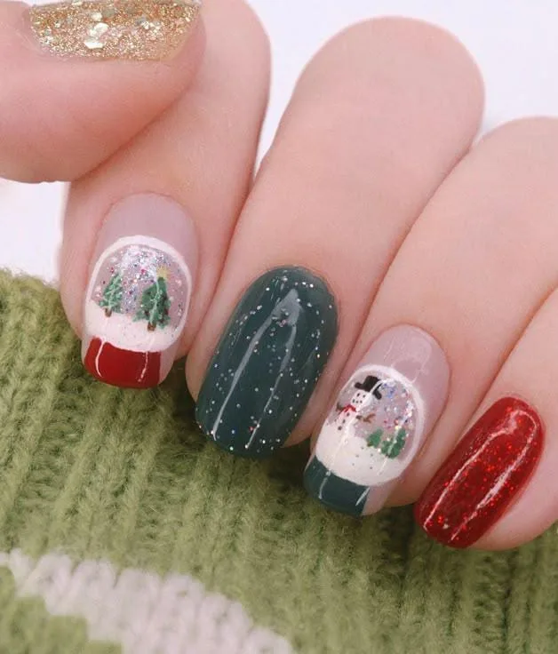 snow globe nails 005 0721ea420e