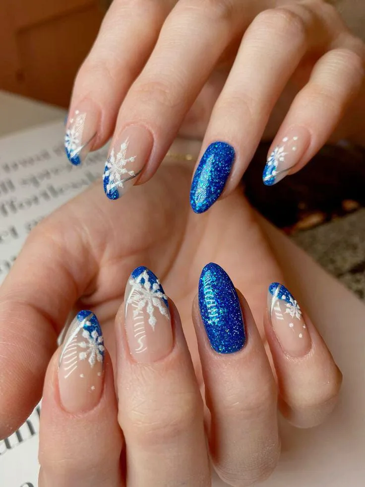snow globe nails 016 d4c0f54a2d