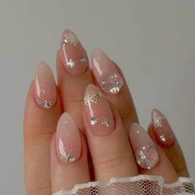 snow globe nails 029 e58c88a73f