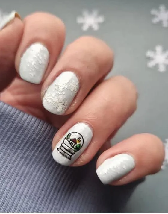 snow globe nails 033 12f6be33ed