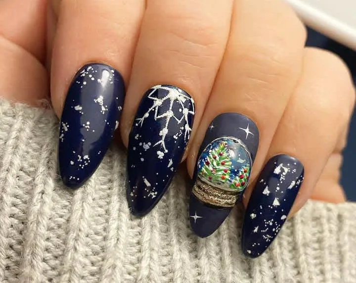 snow globe nails 048 428ea5c59e