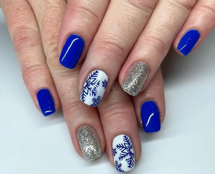 snowflake winter nails 049 063359eb4d