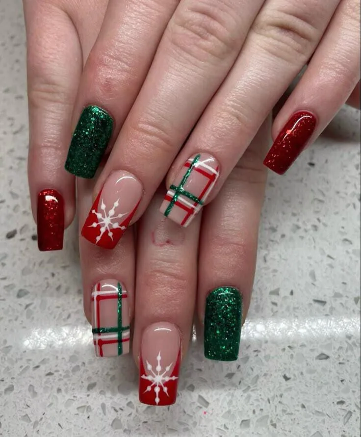 square christmas nails 025 6e6cc5eb37