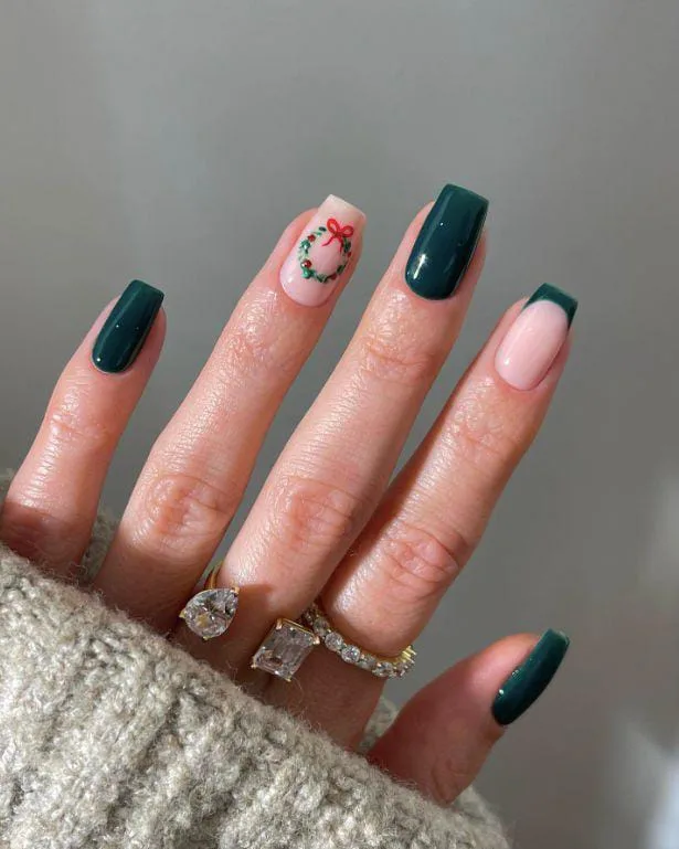 square christmas nails 034 65a264f94e