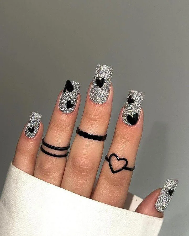 Square Valentines Nails That Balance Romance and Style 1