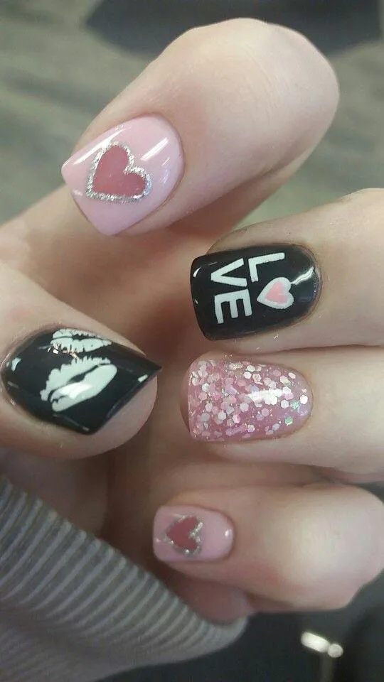 square valentines nails 2 006 0ad8a39664