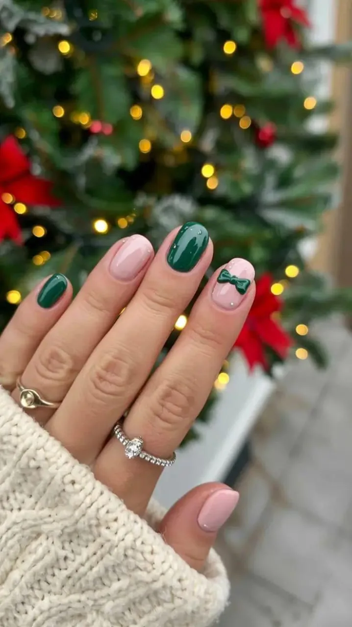 subtle christmas nails 020 c19462804e
