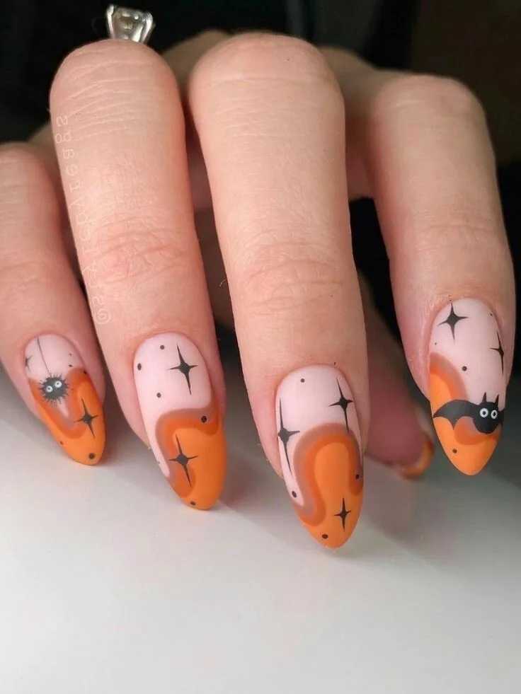 subtle halloween nails 010 88e70b96f4