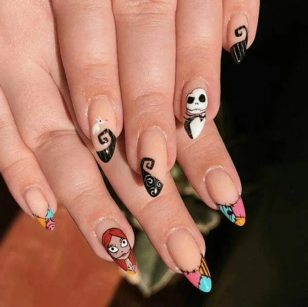 subtle halloween nails 024 b314bb9e91