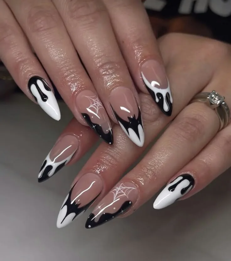 subtle halloween nails 025 b1c98de086