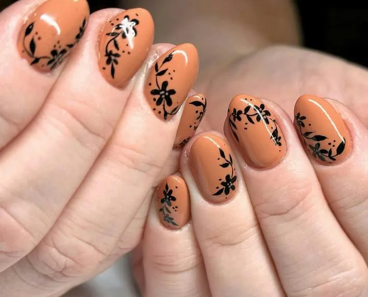 subtle halloween nails 034 403c8c70de