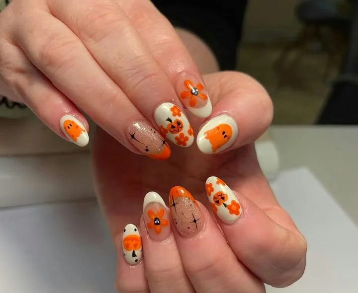 subtle halloween nails 039 3a2cbde2c1