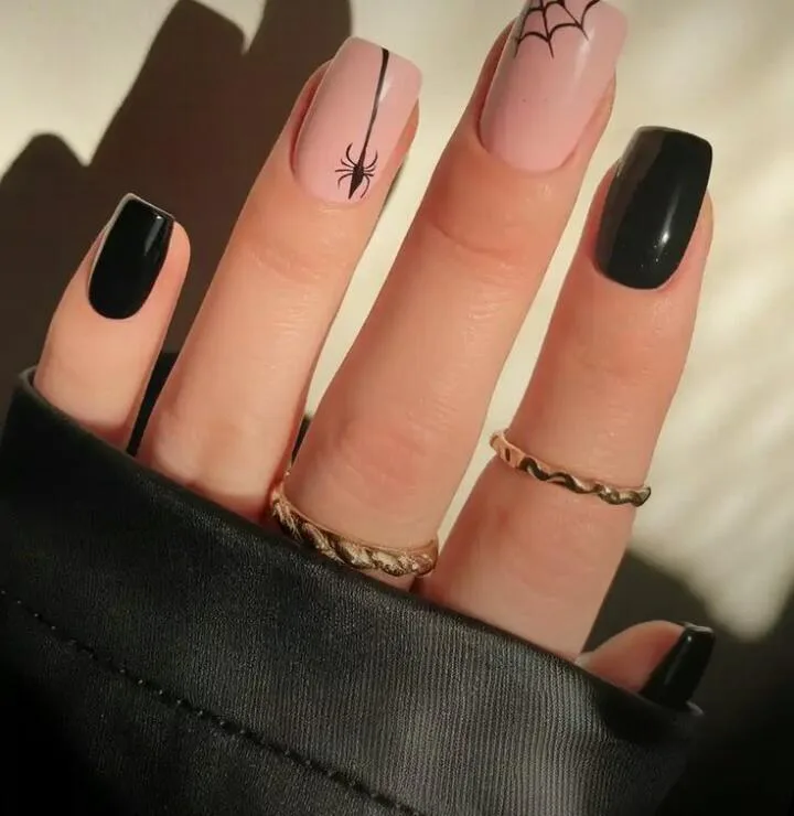 subtle halloween nails 054 6dd17c4252