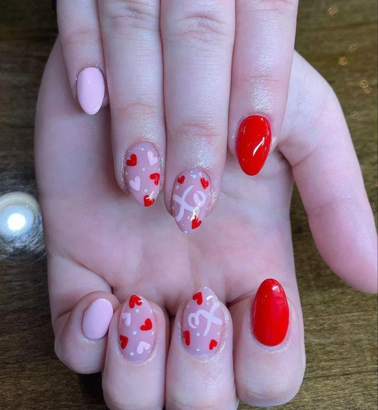 subtle valentines nails 025 3e80affbb8