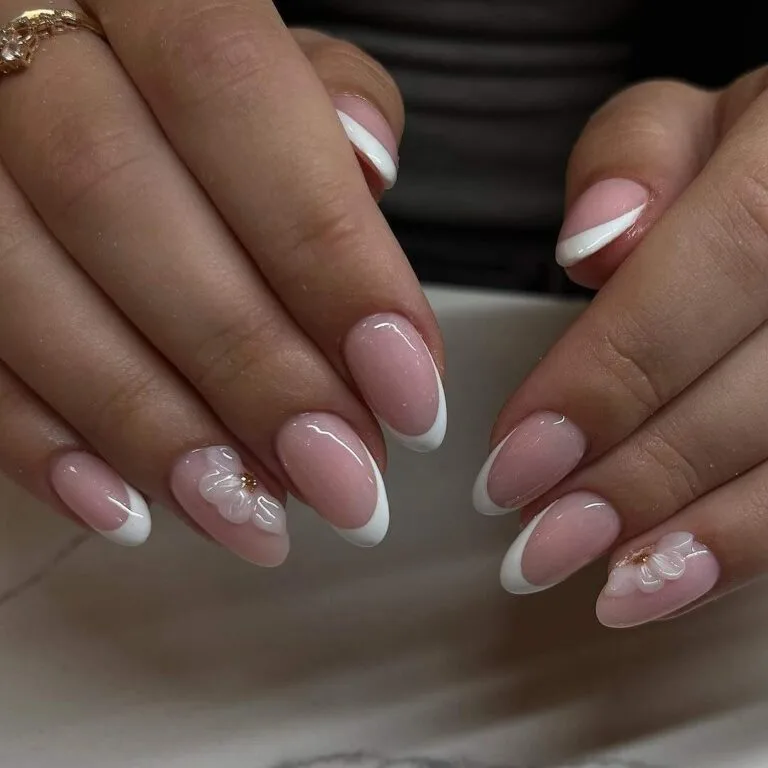white french tip nails with flowers 018 eb1482b211