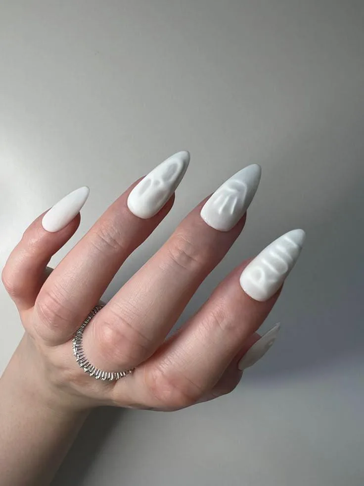 white halloween nails 002 ab04bb7d0c