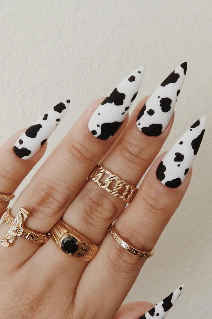 white halloween nails 010 4827094d9c