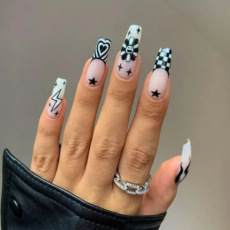 white halloween nails 023 6cf69e1147