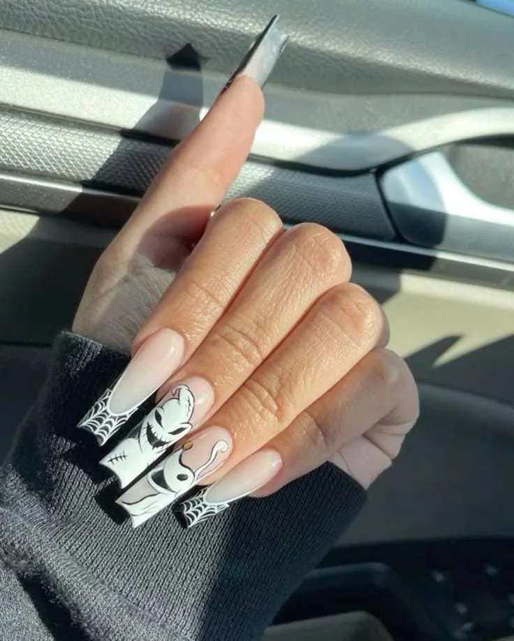 white halloween nails 046 19e4d8ef7a