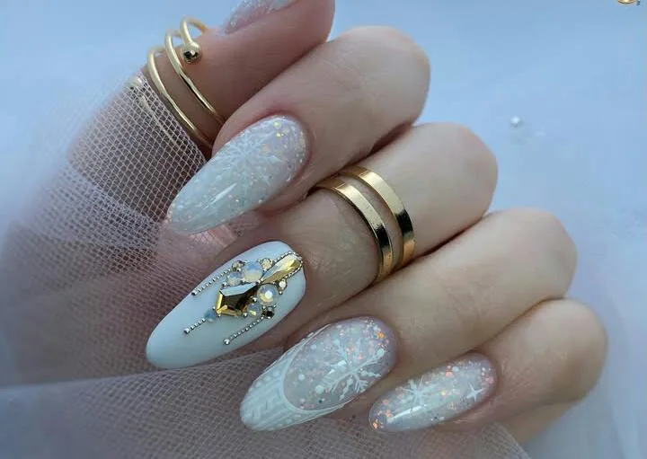 white winter nails 015 5dba8dceca