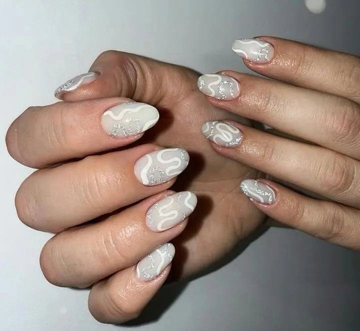 white winter nails 027 e17d26ae87