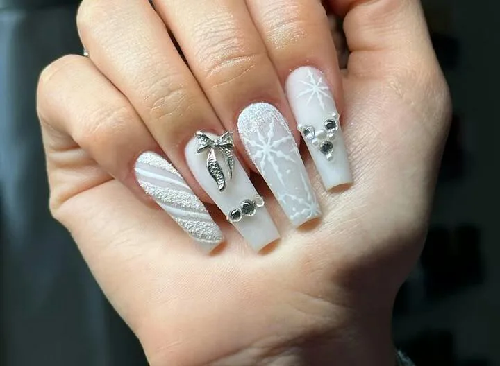 white winter nails 046 4b2d525fa6