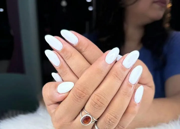 white winter nails 048 c9023abb17