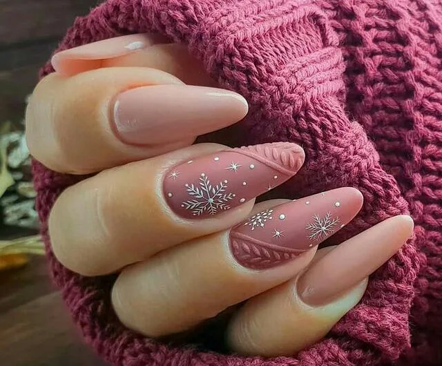 winter almond nails 038 ccf24d5e3c