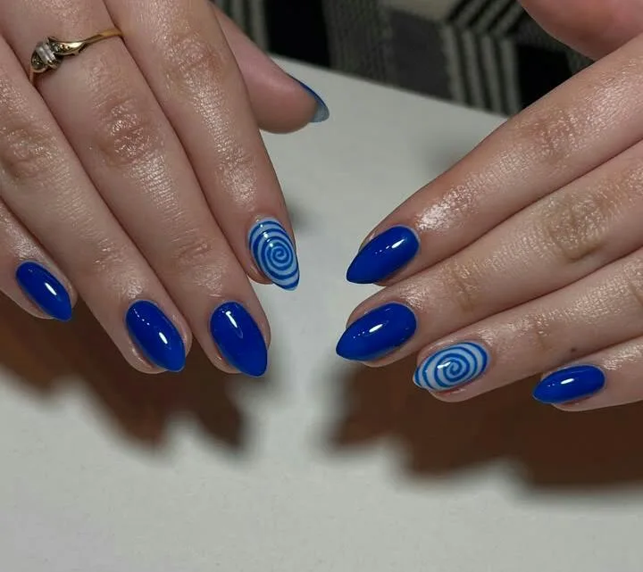 winter almond nails 042 06d05a0970