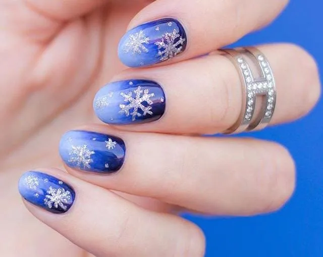 winter holiday nails 003 02f4f7e713